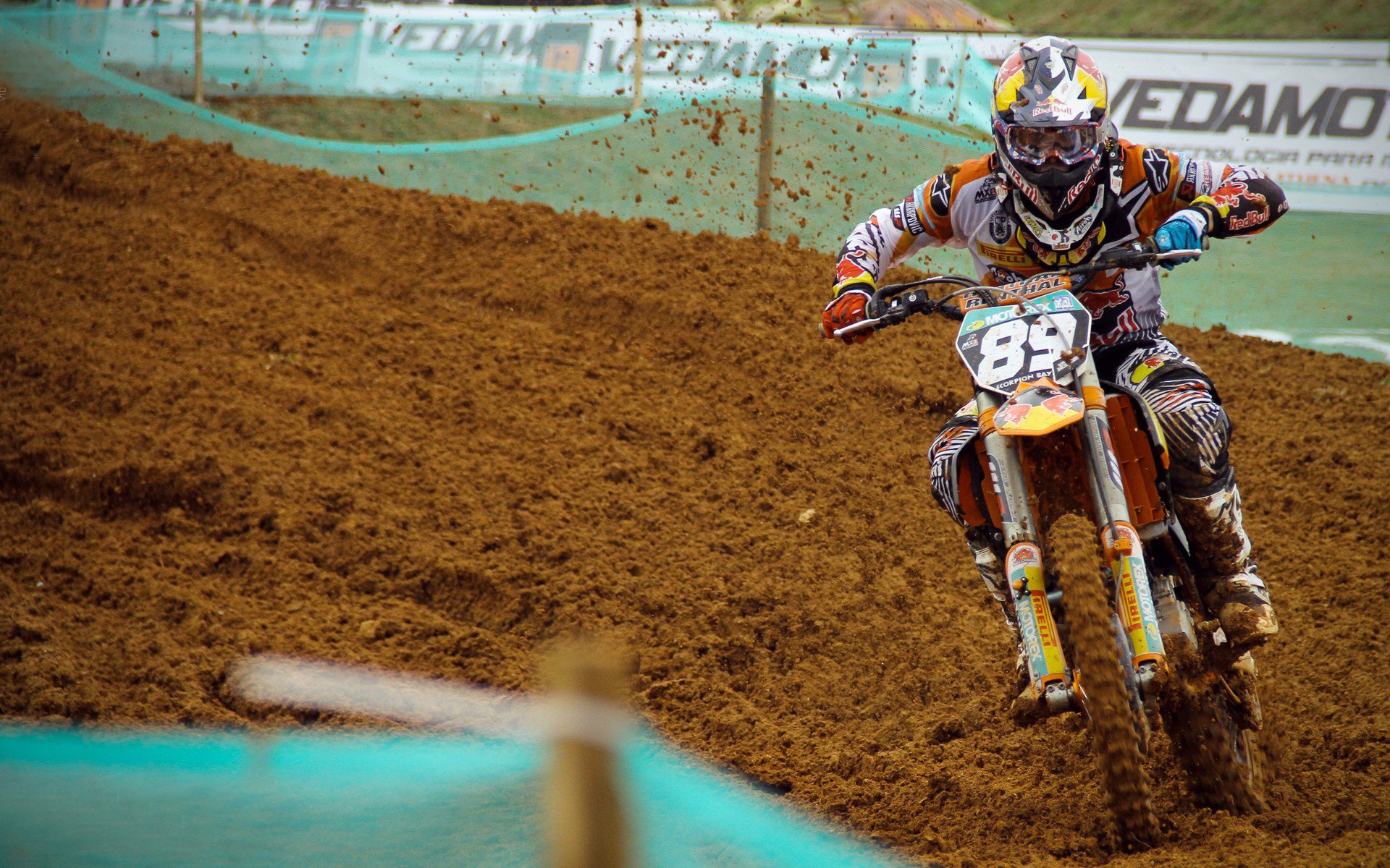 卡拉格直言帕利尼亚能力不足,热刺中场问题亟待解决,曝热刺本周将官宣帕拉蒂奇加盟 担任球队足球总监