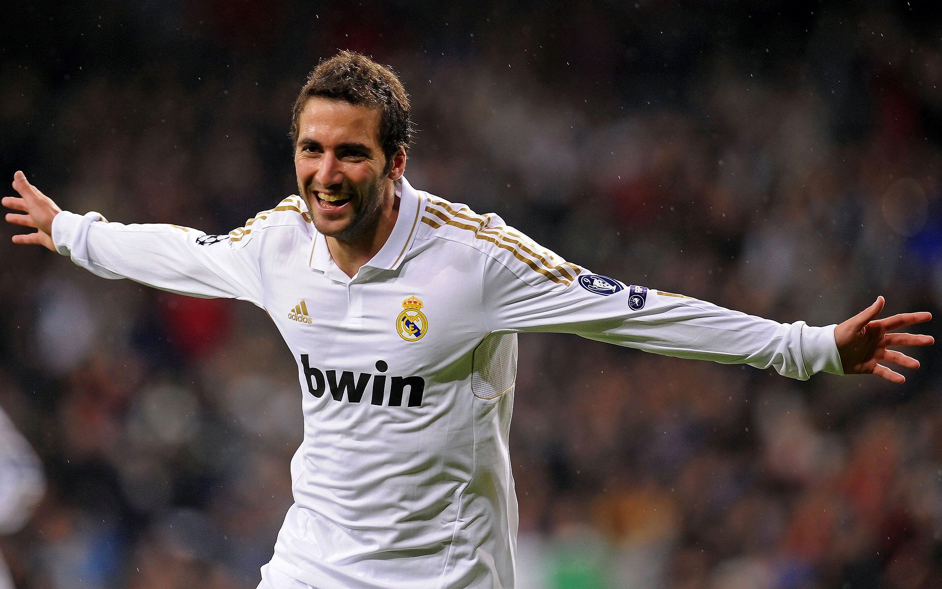 卡拉格直言帕利尼亚能力不足,热刺中场问题亟待解决,曝热刺本周将官宣帕拉蒂奇加盟 担任球队足球总监