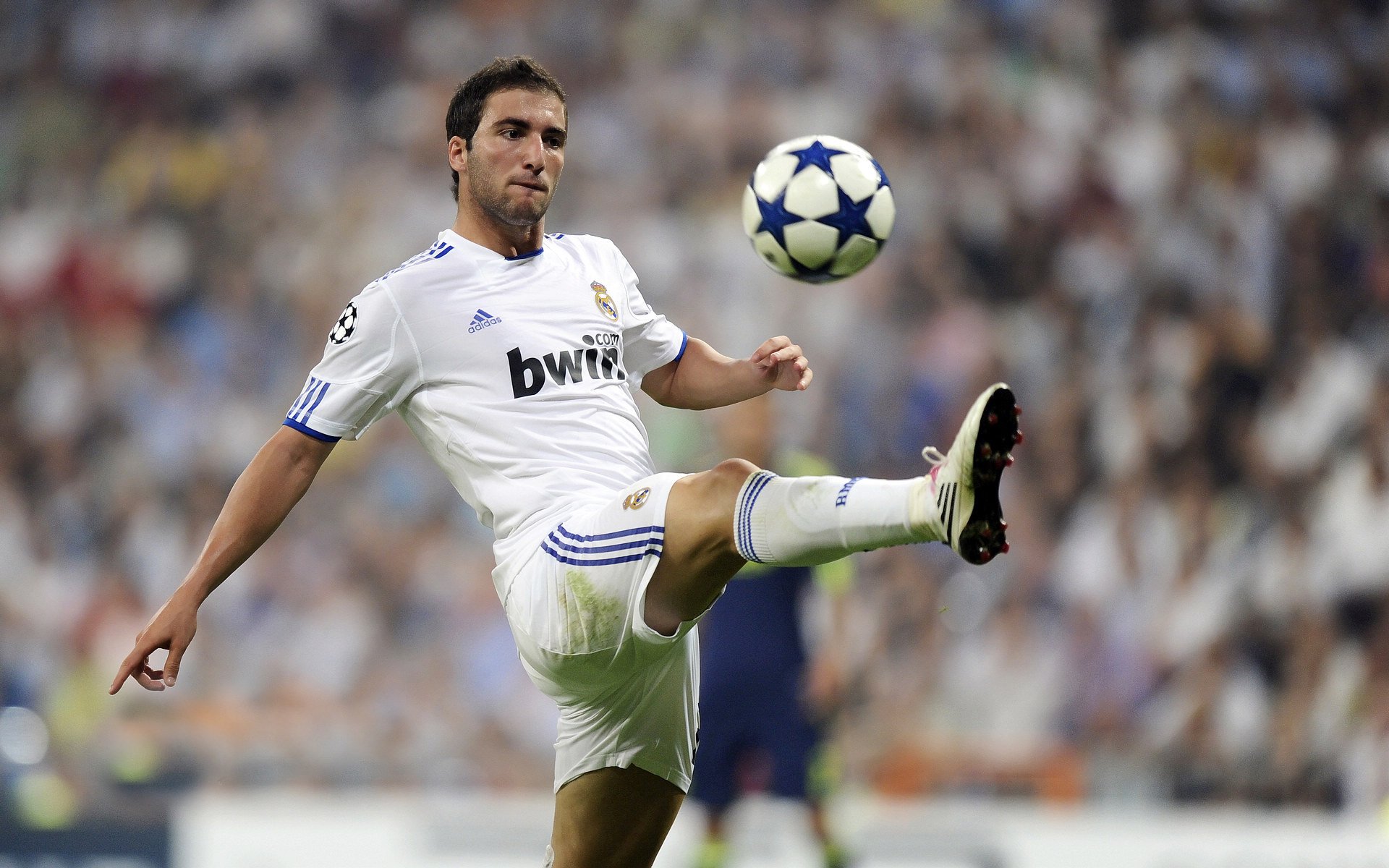 世界杯经典回放：那些难忘的足球瞬间，世界杯经典视频