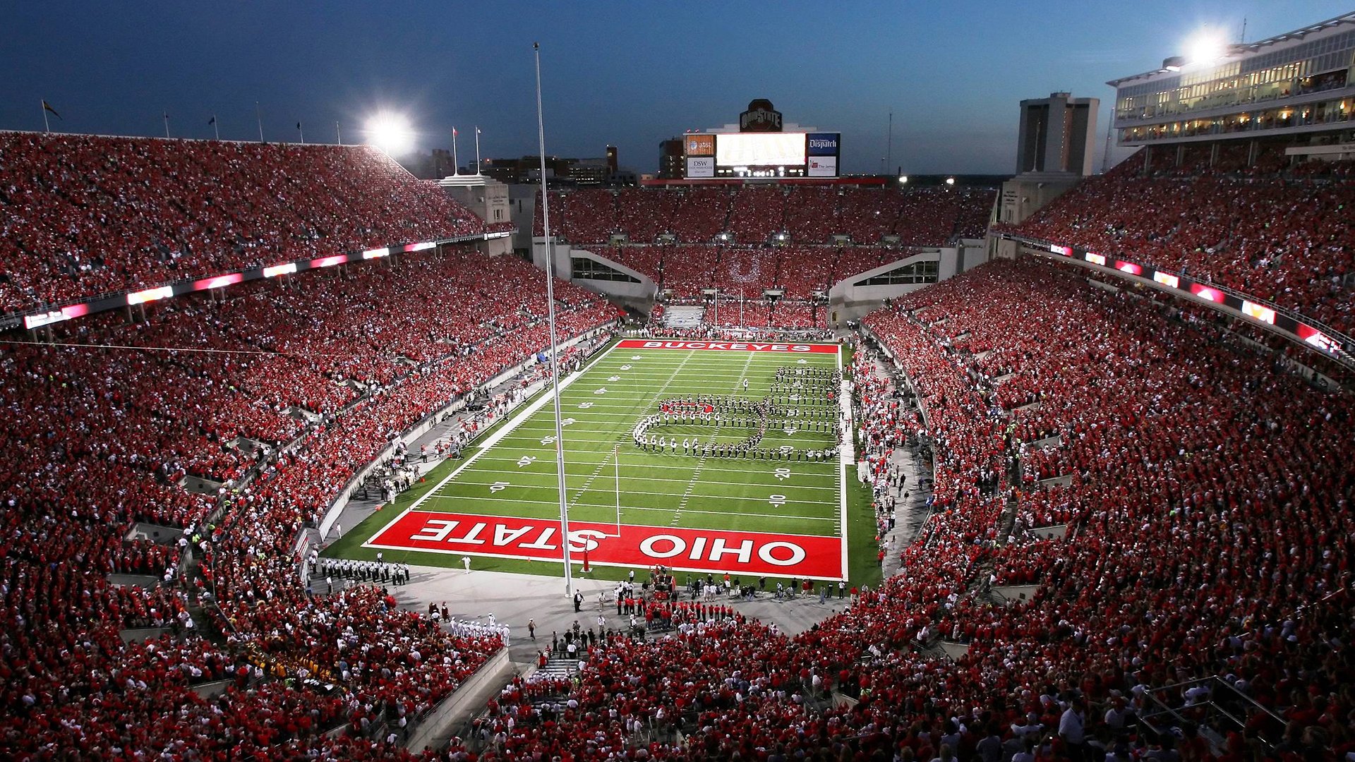 德甲场面壮观：攻坚战精彩纷呈，德甲进攻型球队